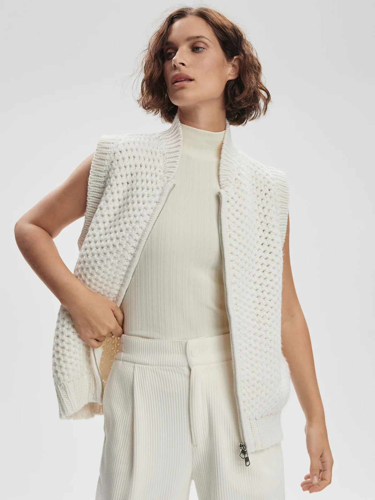 Seraphina Sleeveless Zip-Through Knit