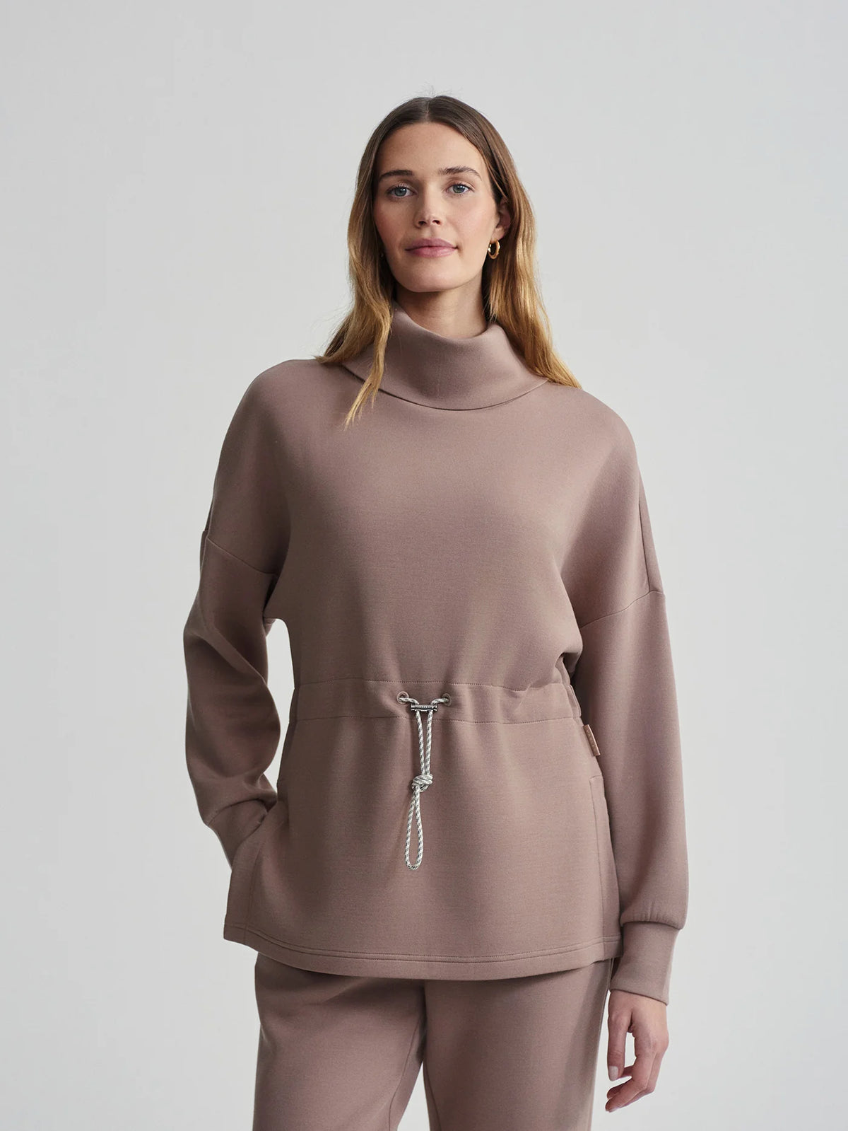 Freya Sweat