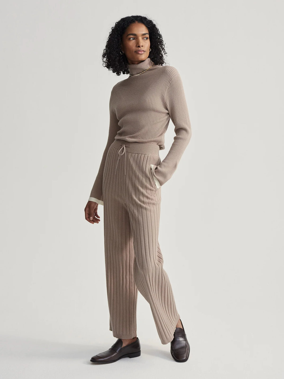 Stretch Lightweave Wide Leg Travel Pant